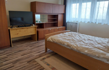 Albérlet KIADÓ Kecskeméten a Domb közelében