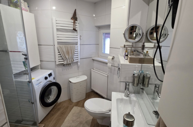 Belvárosi elegancia és kényelem - Kétszintes álomotthon Kecskemét legkedveltebb részén